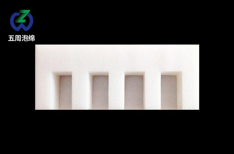 EPE珍珠棉內襯在電子行業(yè)的應用：輕量化與高防護的結合 